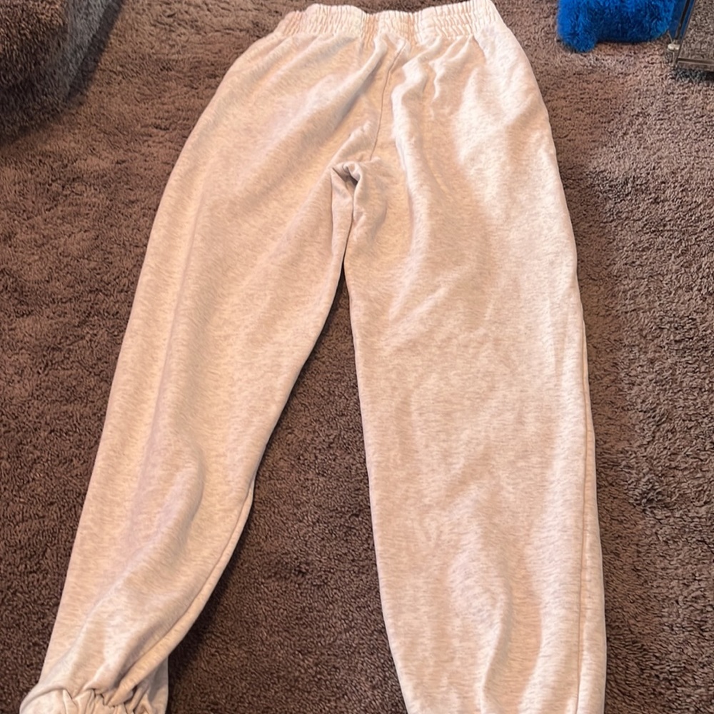 Sweatpants - Picture 2 of 3